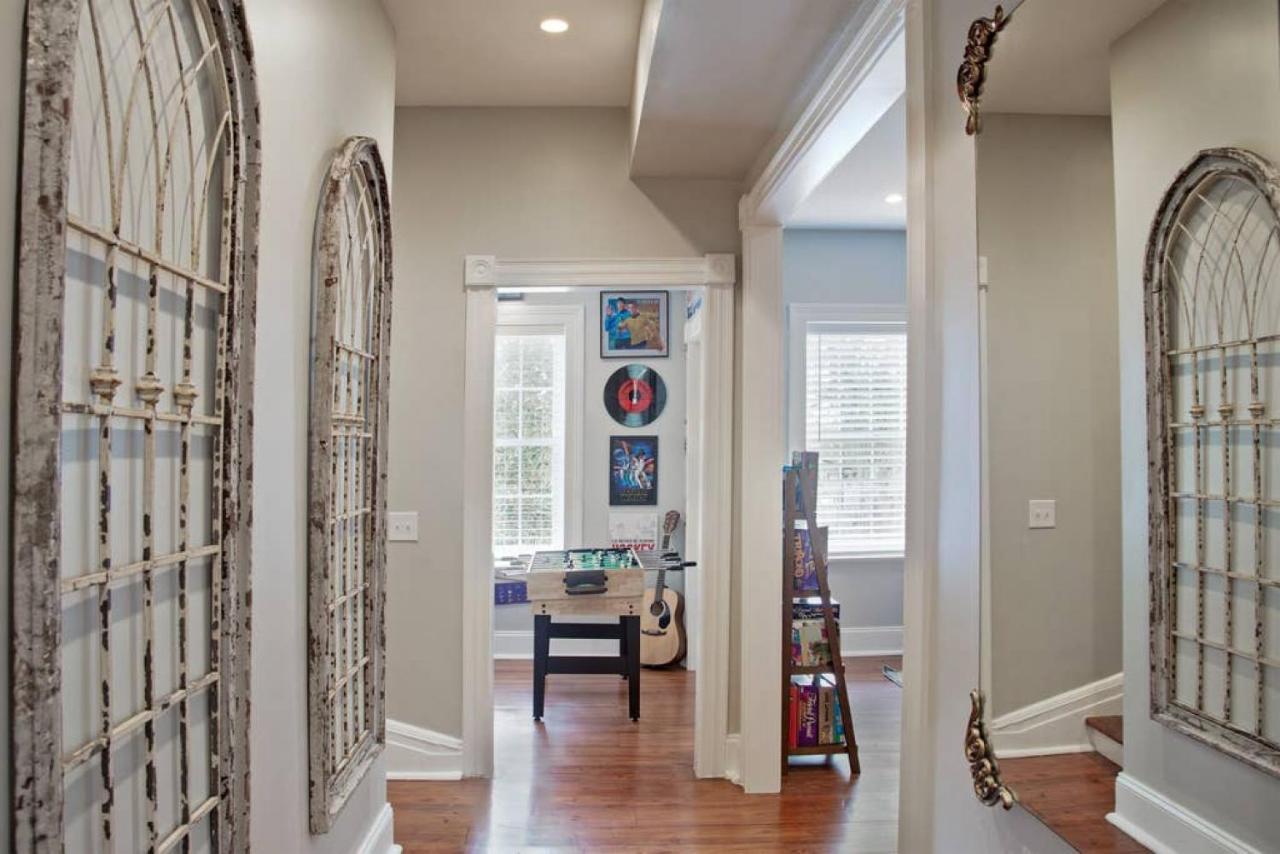 Villa Newly Renovated 4 Bed 3 Bath And 2 Parking Spots Savannah Esterno foto